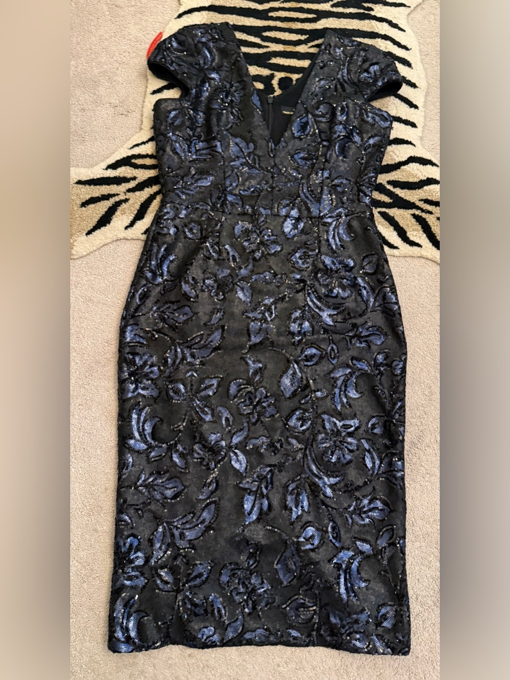 Dress the Population Allison Sequin Midi Dress Black Blue Size Large EUC - Picture 16 of 17